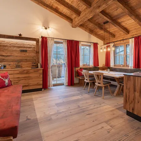 Walker Mit Privater Sauna * Rettenbach